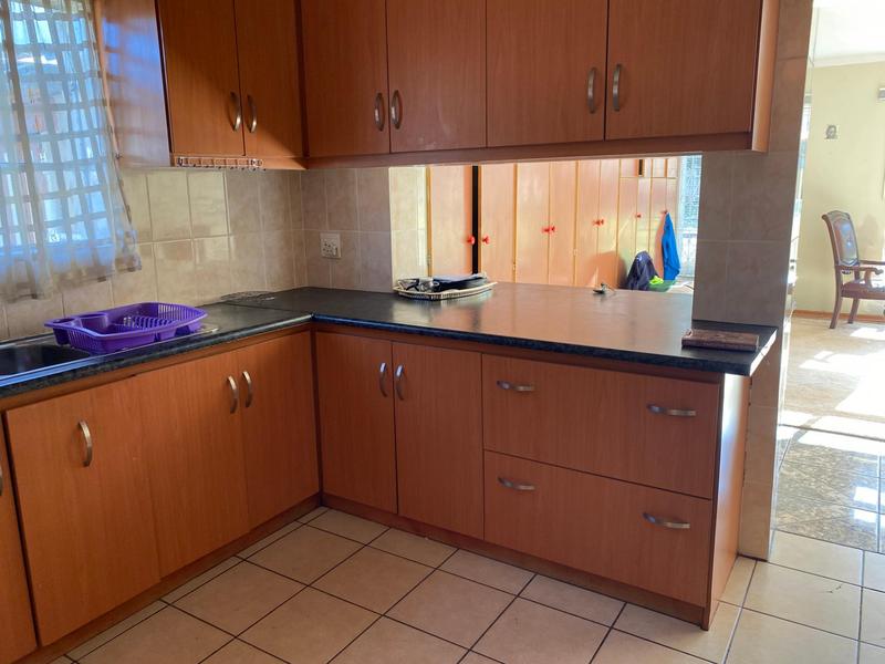 To Let 3 Bedroom Property for Rent in Top Town Eastern Cape